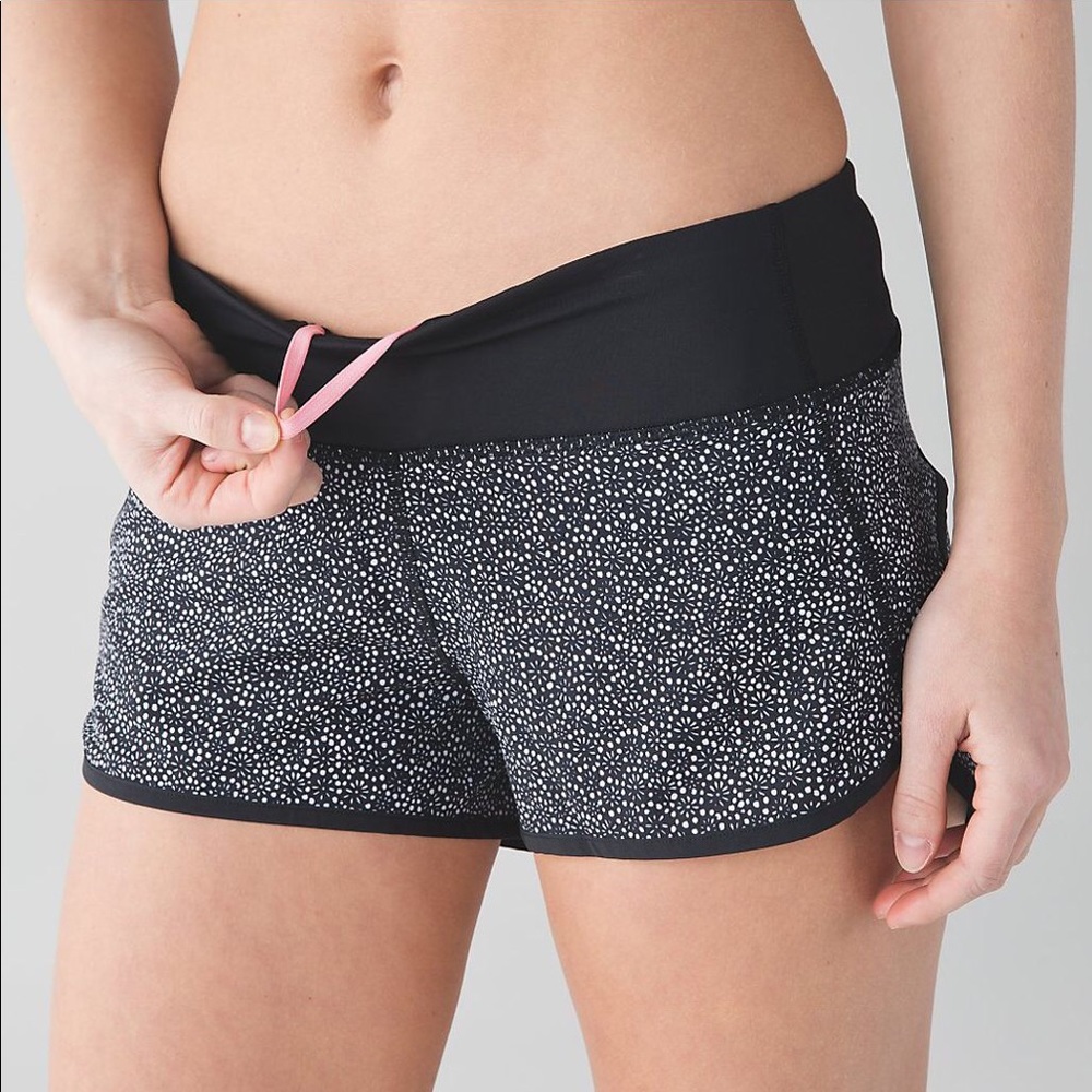 Lululemon speed short